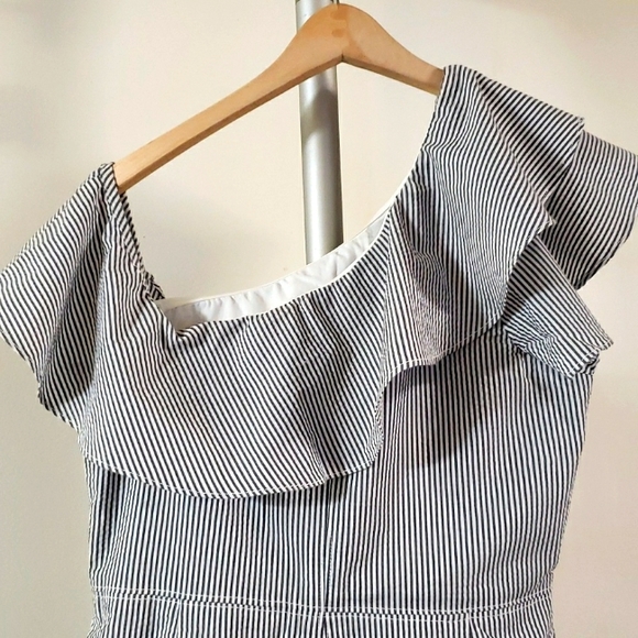 BR Seersucker One Shoulder Dress - Picture 8 of 15